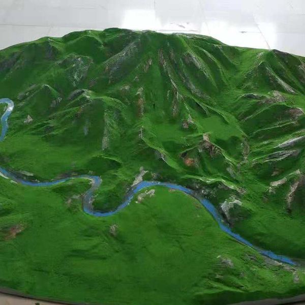 怎样按实际西和地形雕刻制作